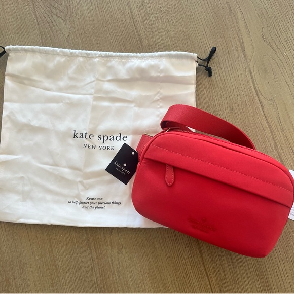 *Brand New* Kate Spade Red Crossbody Bag - Picture 1 of 6